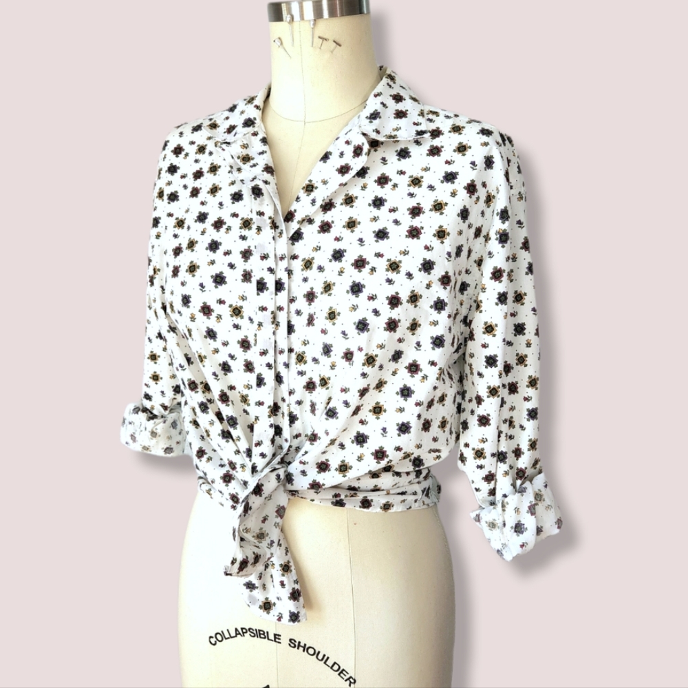 Vintage- 80s- Button-Down Printed Shirt- M